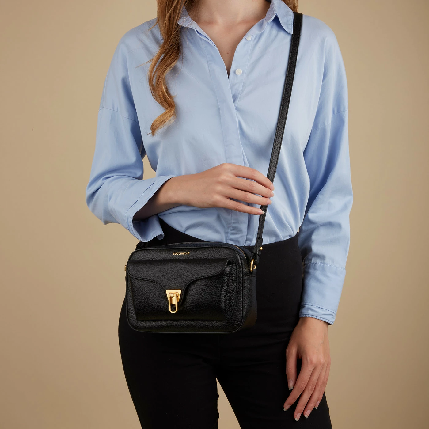 Coccinelle Beat Soft Black Leather Crossbody Bag E1MF6150201001 4 Coccinelle Beat Soft Black Leather Crossbody Bag E1MF6150201001 - Image 2