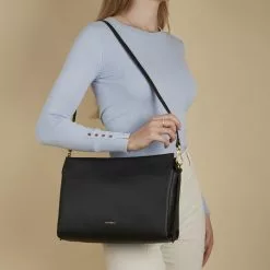 Coccinelle Boheme Zwarte Leren Handtas E1M50190201420 9 Coccinelle Boheme Zwarte Leren Handtas E1M50190201420 -Cheap Coccinelle Store 8059978506757 02 1